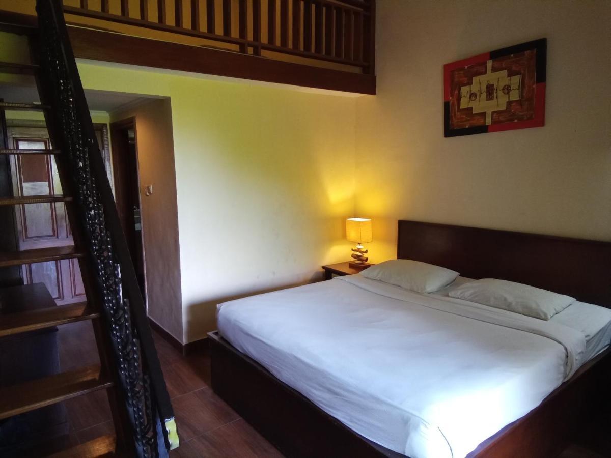 Hotel Puri Dibia Kuta Кута Екстер'єр фото