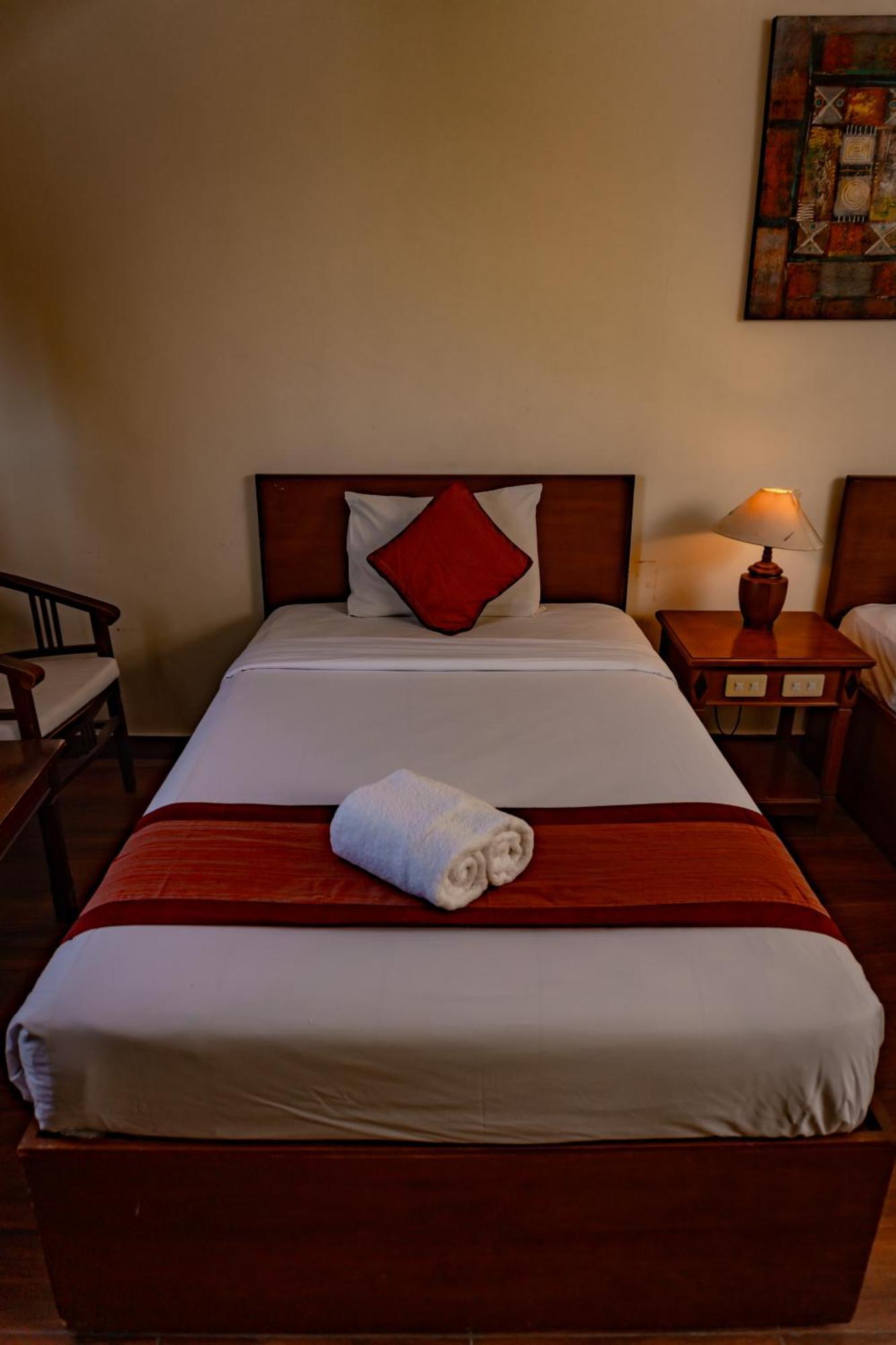 Hotel Puri Dibia Kuta Кута Екстер'єр фото