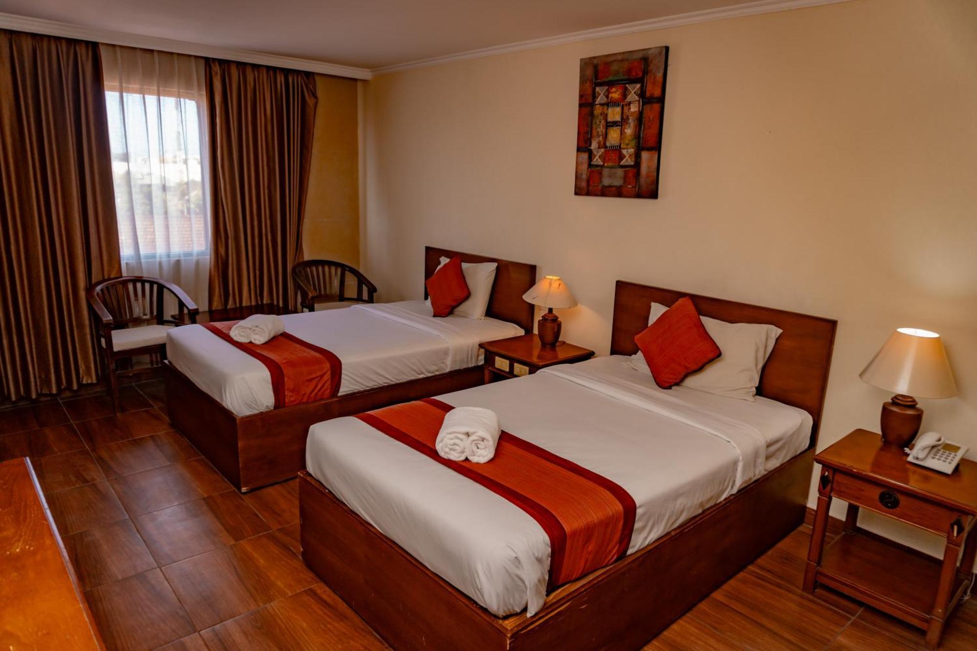 Hotel Puri Dibia Kuta Кута Екстер'єр фото
